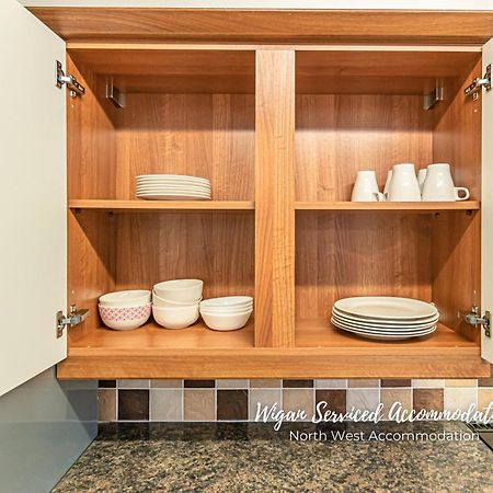 Wigan Serviced Accommodation Extérieur photo