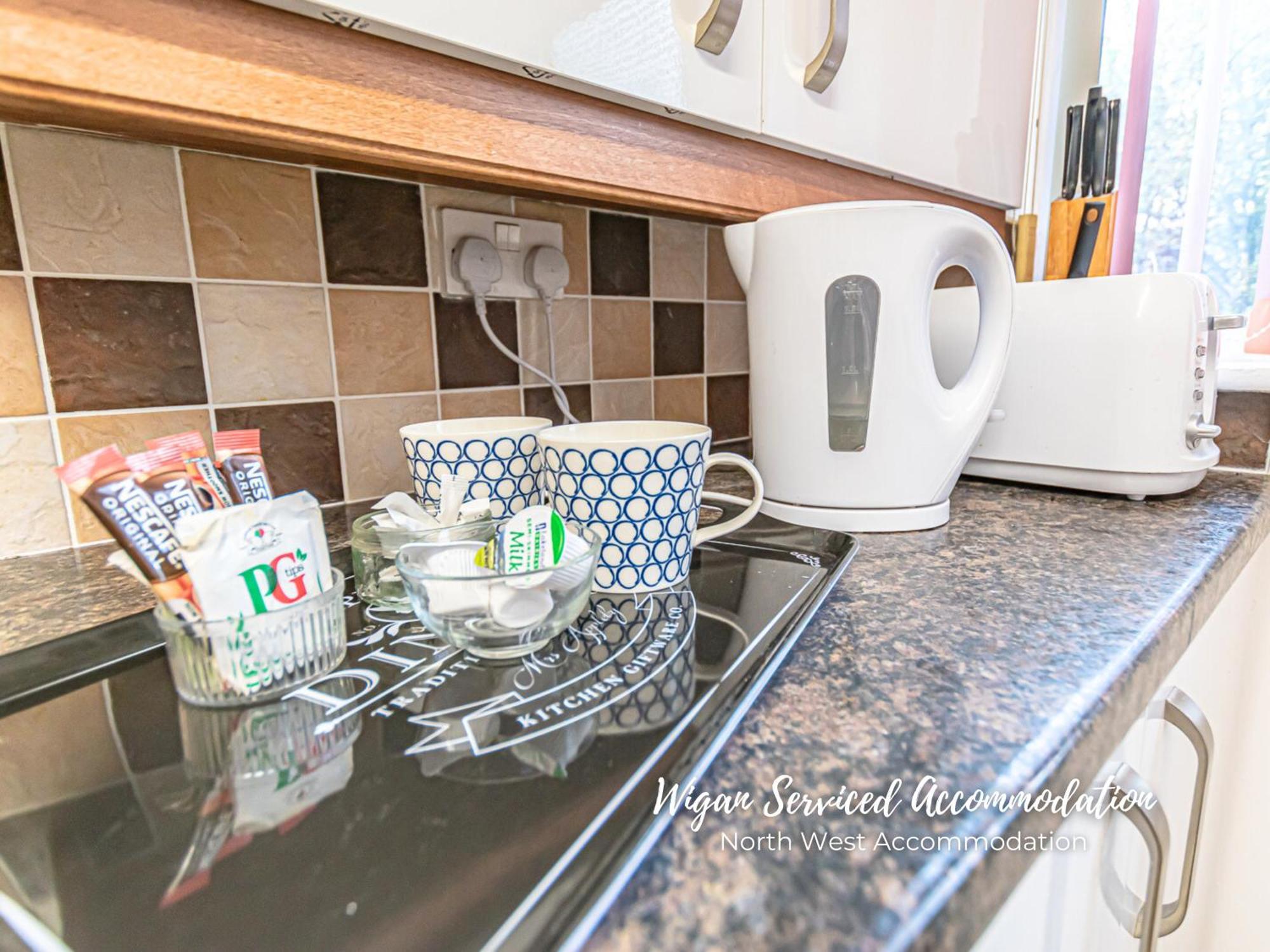 Wigan Serviced Accommodation Extérieur photo