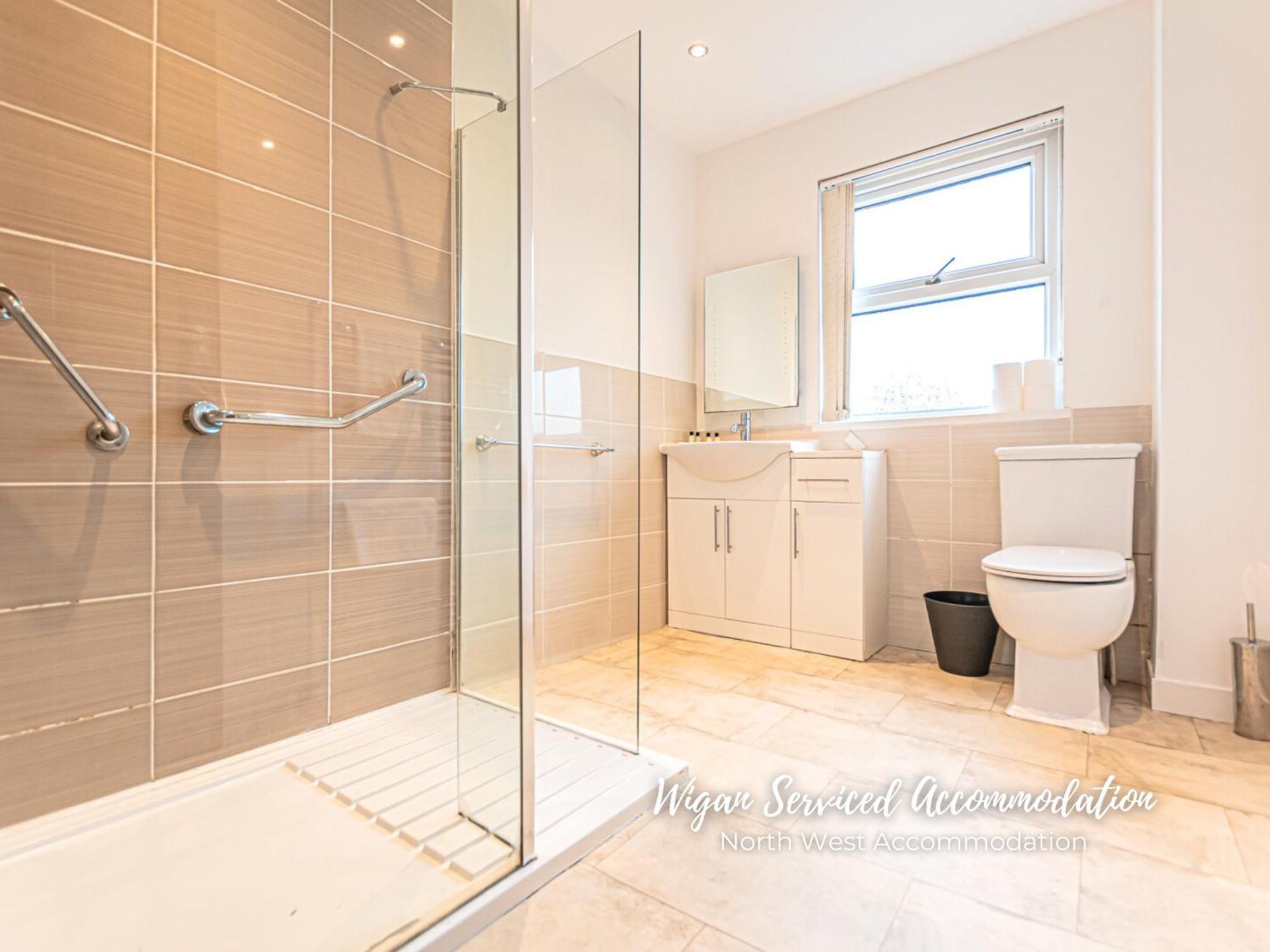 Wigan Serviced Accommodation Extérieur photo